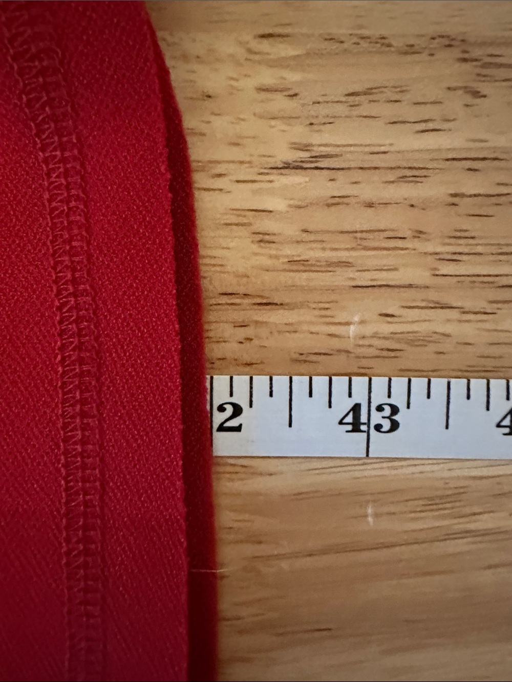 Gracia Red One-Shoulder Chain-Detail Dress - Picture 6 of 8